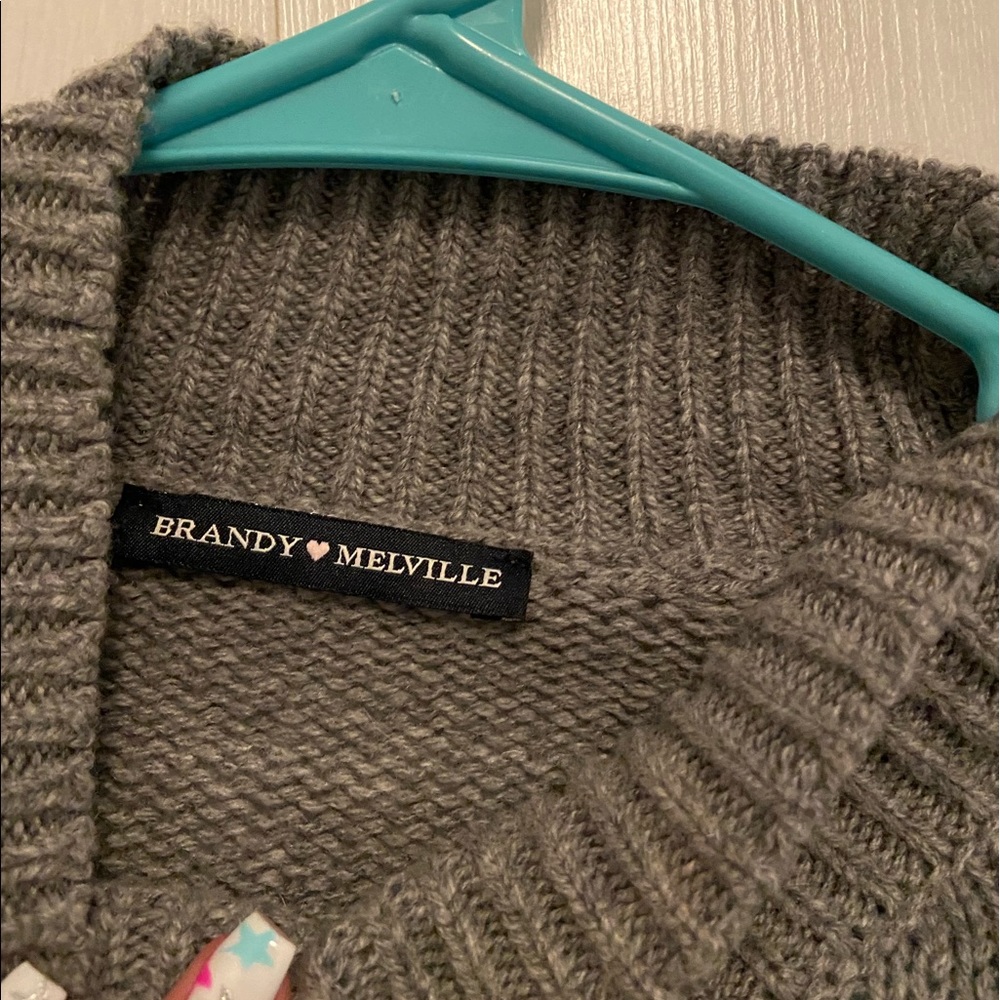 Grey sweater